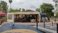 Bar Parque de los patos Gines
