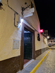 Bodegón El Cachorro