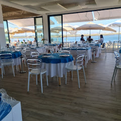 Chiringuito Uno Beach Club