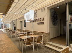 La Botica Restaurante-Cervecería Tapas