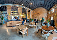 Leña y Brasa Bar