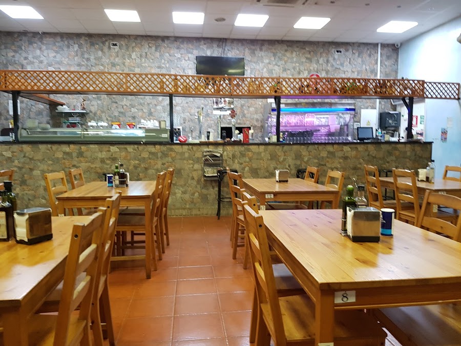 RESTAURANTE-BAR KM80