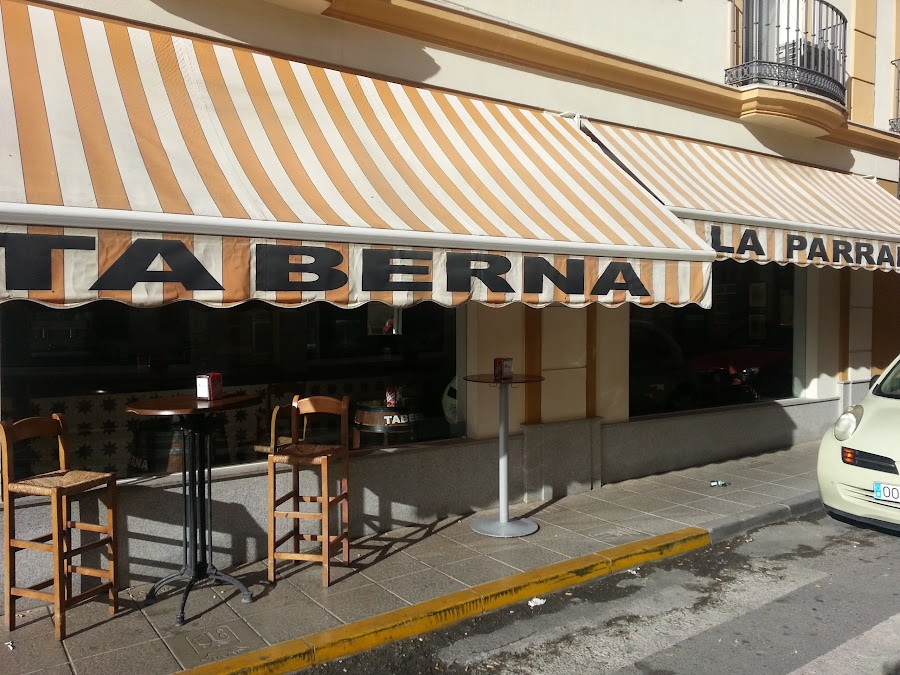 Taberna La Parrala · Bar de Tapas y Restaurante